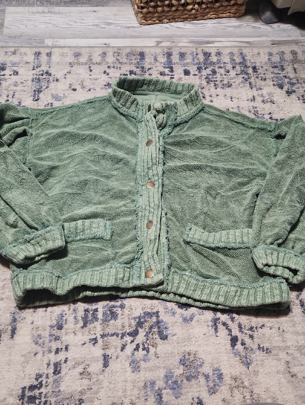 We The Free Cute In This Cardi Green Jacket Cardigan - Picture 2 of 5